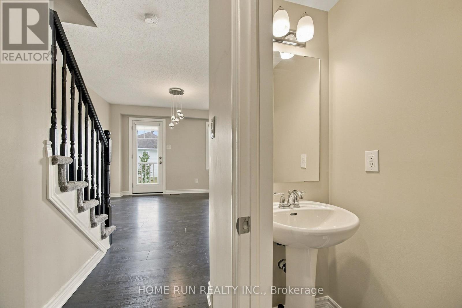 822 Maloja Way, Ottawa, Ontario  K2S 0P1 - Photo 10 - X13796202