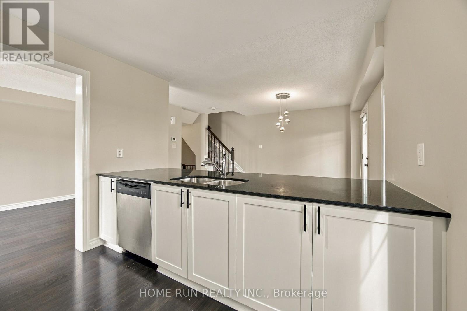822 Maloja Way, Ottawa, Ontario  K2S 0P1 - Photo 19 - X13796202
