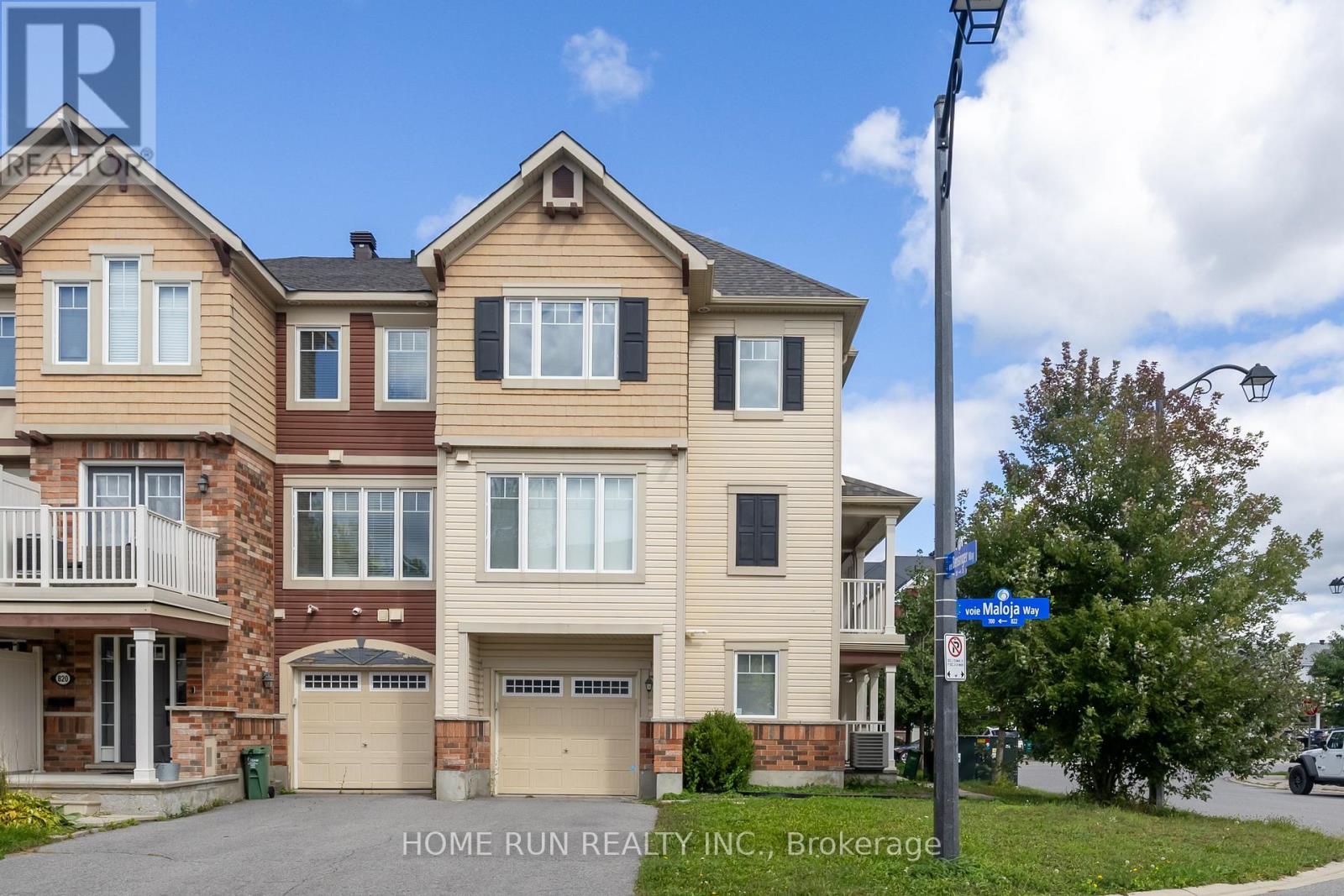 822 Maloja Way, Ottawa, Ontario  K2S 0P1 - Photo 2 - X13796202