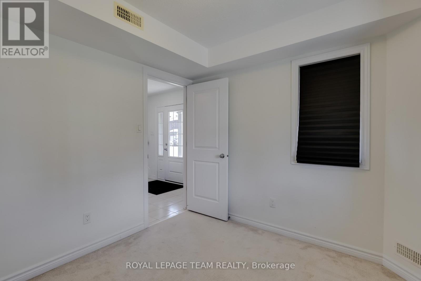 254 Halyard Way, Ottawa, Ontario  K2T 0L3 - Photo 12 - X13796246