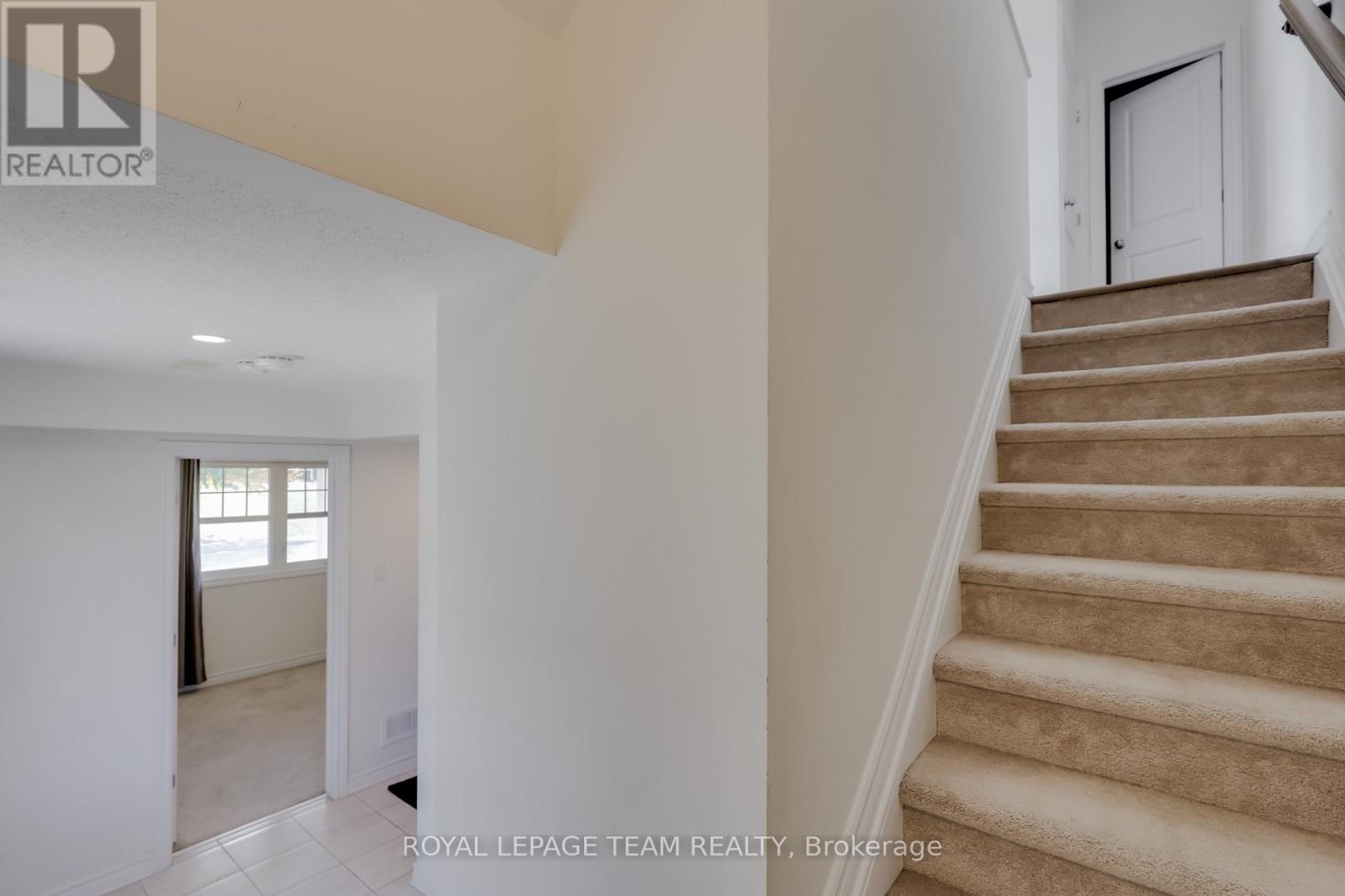 254 Halyard Way, Ottawa, Ontario  K2T 0L3 - Photo 13 - X13796246