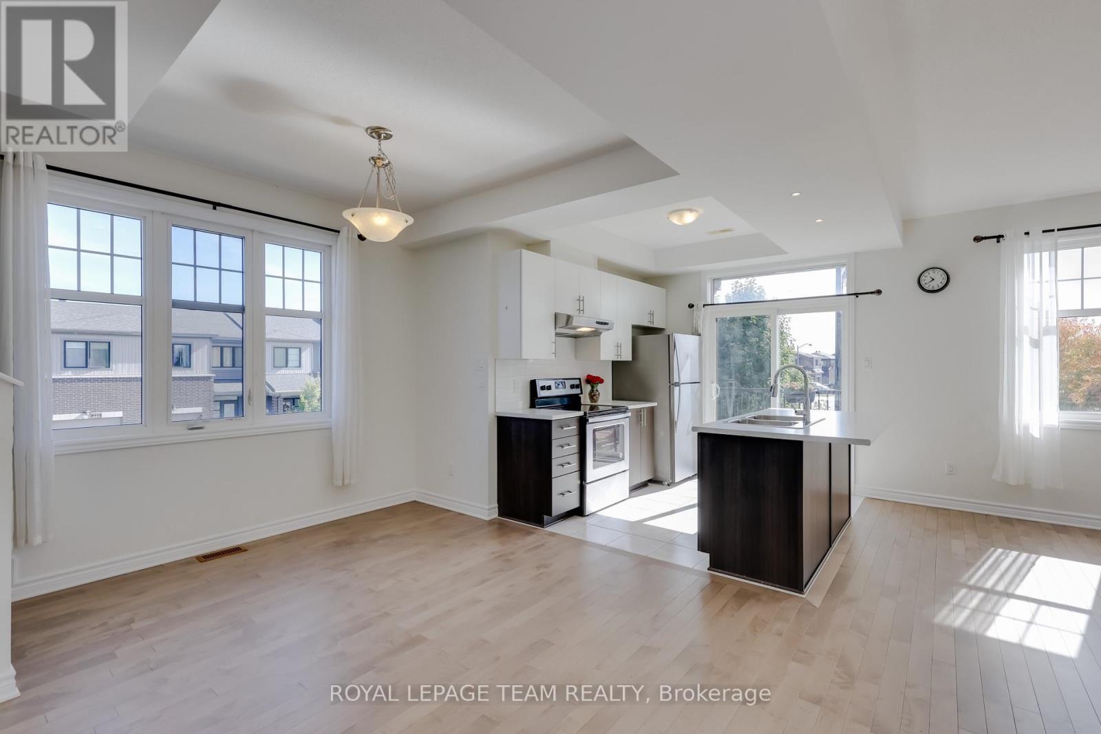 254 Halyard Way, Ottawa, Ontario  K2T 0L3 - Photo 15 - X13796246