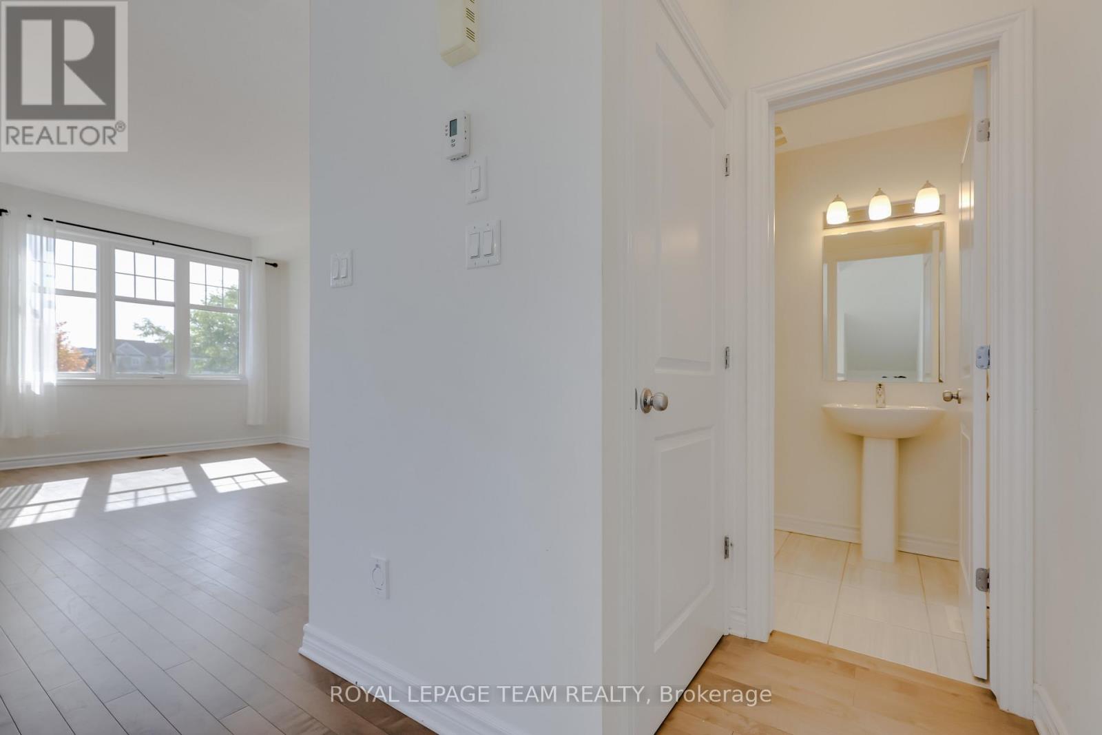 254 Halyard Way, Ottawa, Ontario  K2T 0L3 - Photo 30 - X13796246