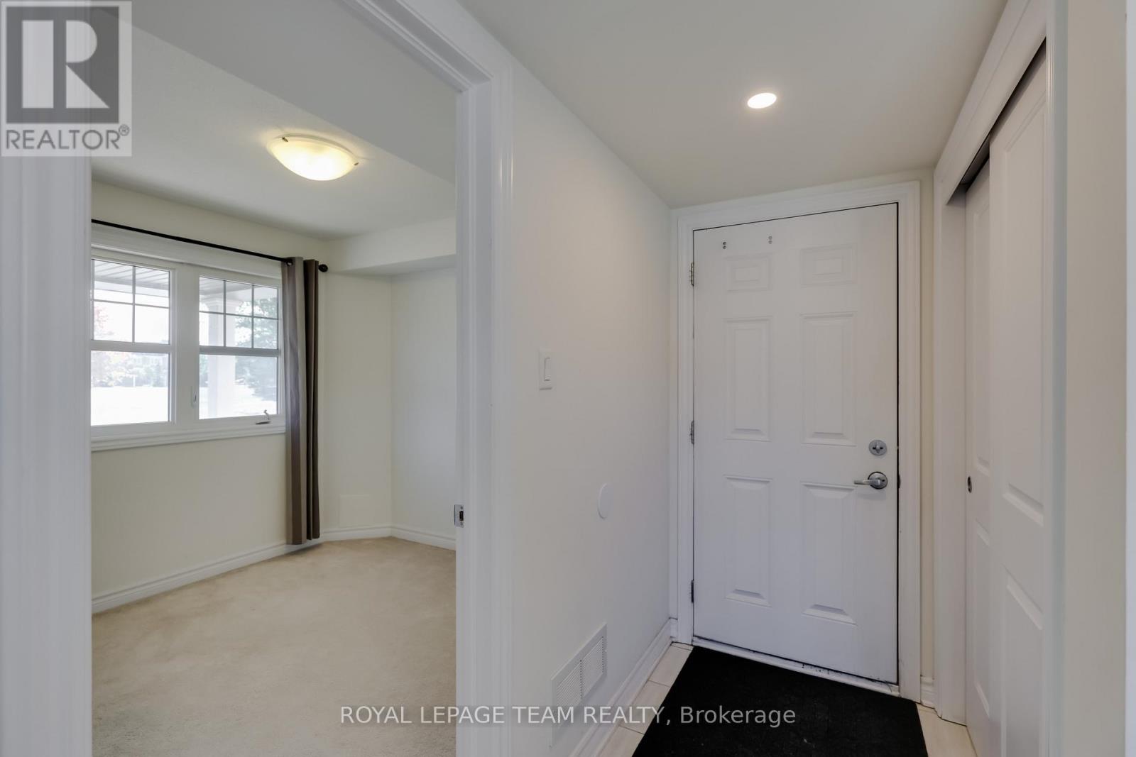 254 Halyard Way, Ottawa, Ontario  K2T 0L3 - Photo 9 - X13796246