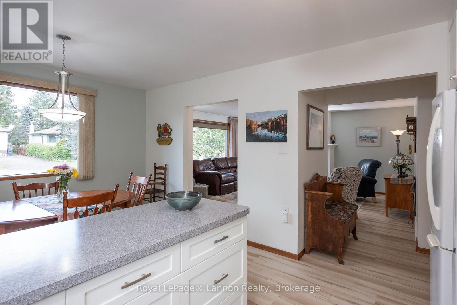 315 Rona Street, Thunder Bay, Ontario  P7A 1R3 - Photo 17 - X13796092