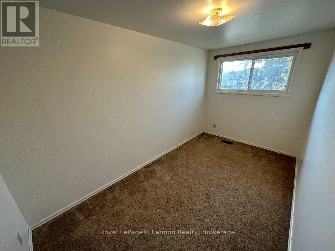 402 James Street N, Thunder Bay, Ontario  P7C 4T2 - Photo 8 - X13796178