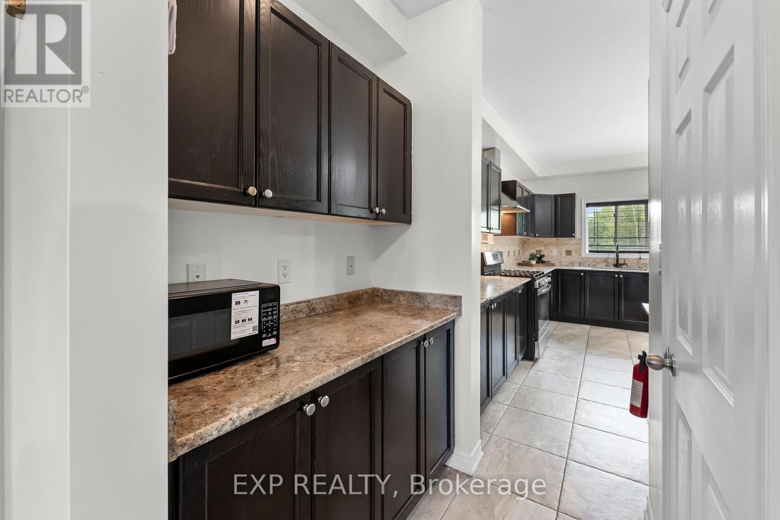 8876 Tristar Crescent, Niagara Falls, Ontario  L2G 0A4 - Photo 12 - X13796216
