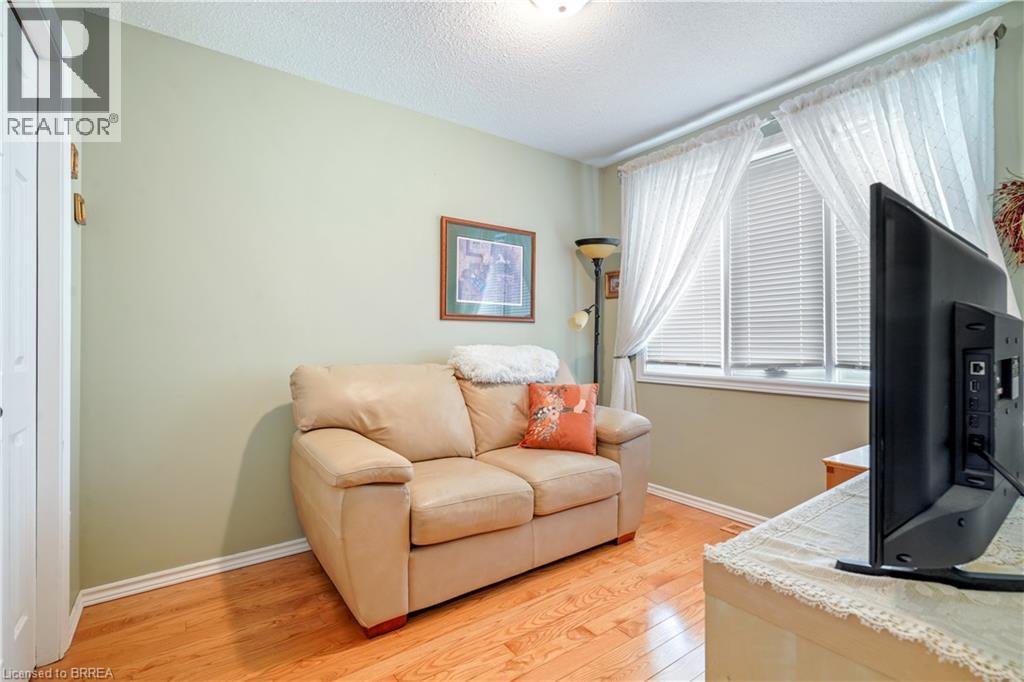 1 Buchanan Crescent Unit# 11, Brantford, Ontario  N3P 2B2 - Photo 6 - 40863560