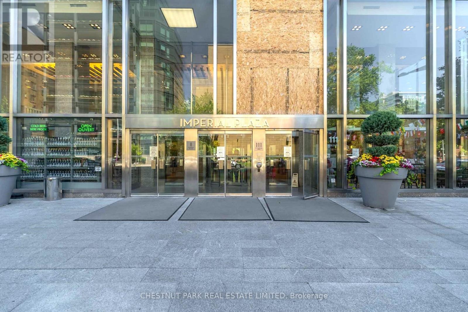 320 - 111 ST CLAIR AVENUE W, Toronto, Ontario