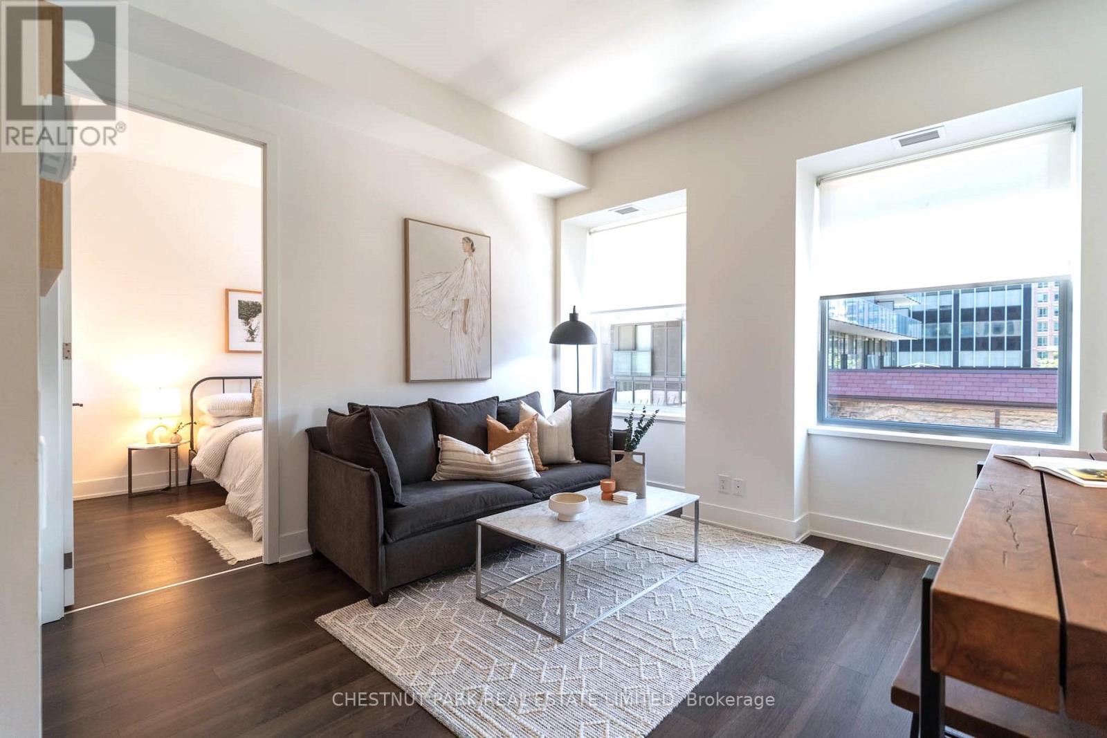 320 - 111 St Clair Avenue W, Toronto, Ontario  M4V 1N5 - Photo 15 - C13796132