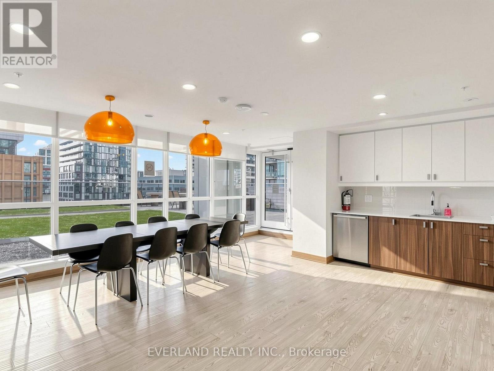 4508 - 295 Adelaide Street W, Toronto, Ontario  M5V 0L4 - Photo 34 - C13796158