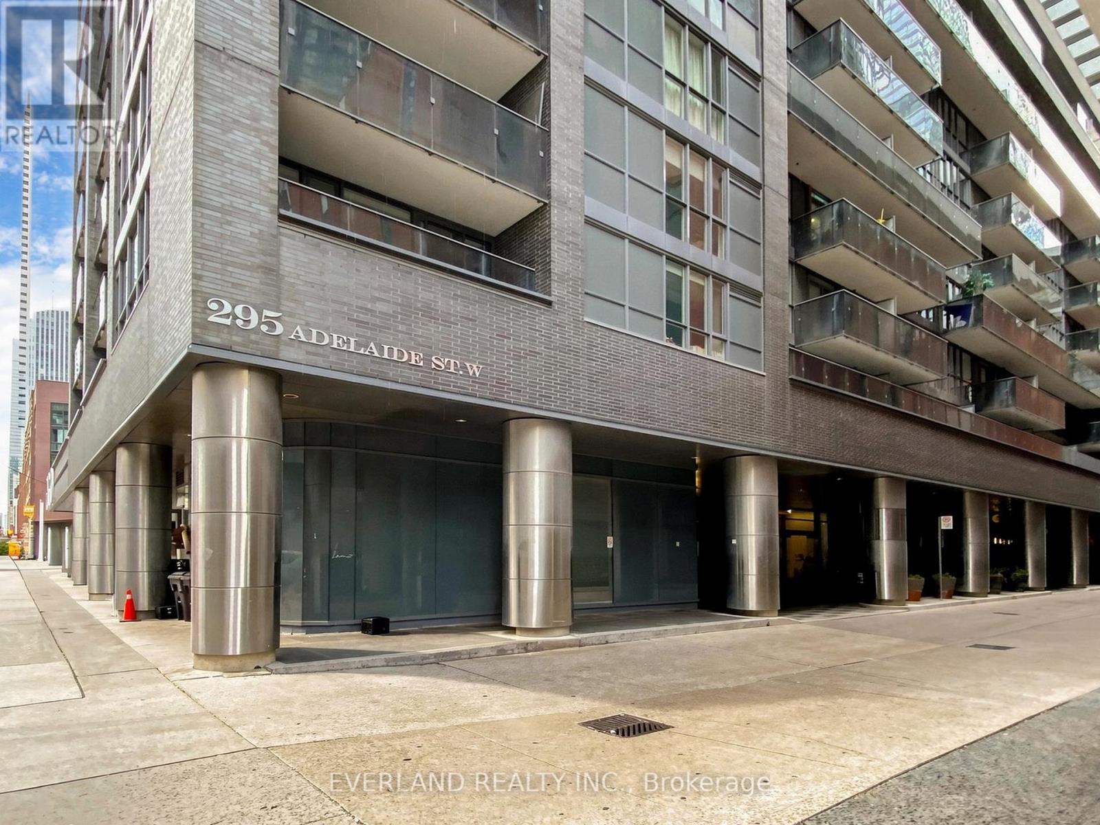 4508 - 295 Adelaide Street W, Toronto, Ontario  M5V 0L4 - Photo 41 - C13796158