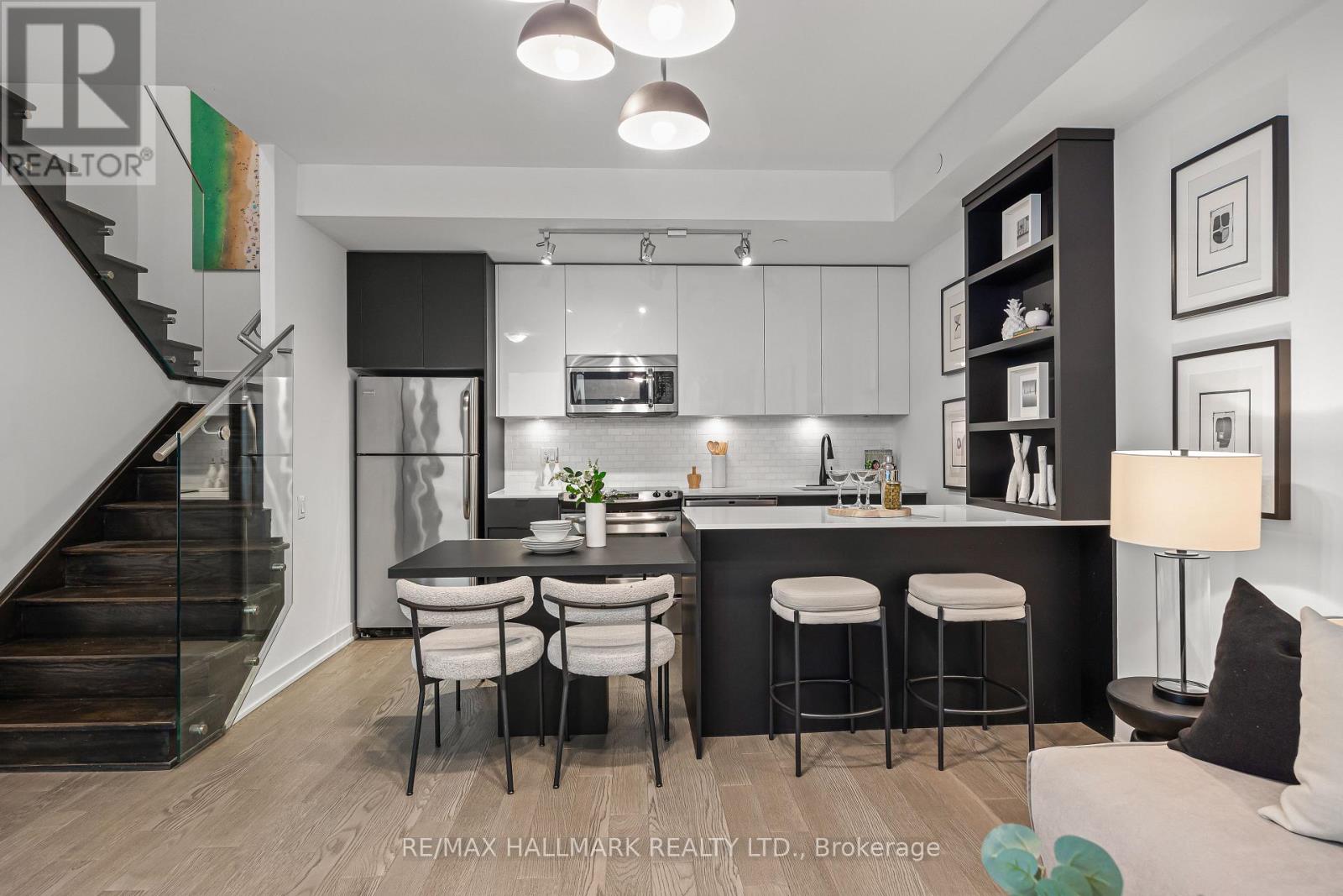 Th-103 - 1815 Yonge Street, Toronto, Ontario  M4T 2A4 - Photo 18 - C13796192