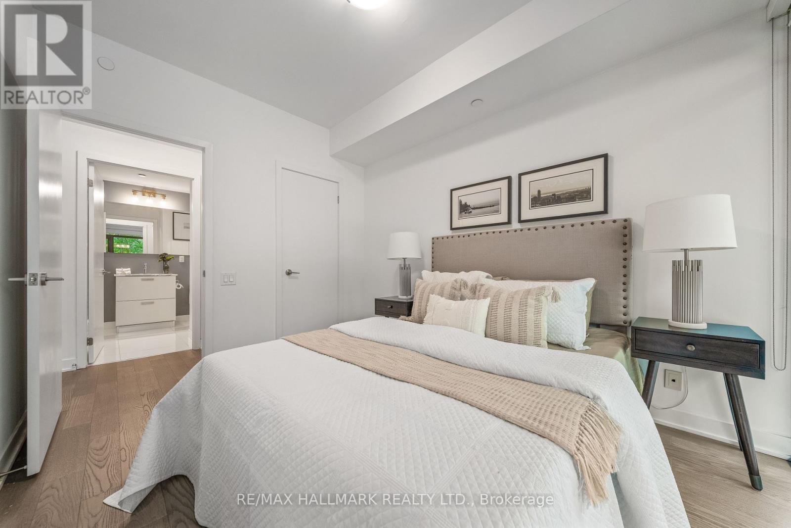 Th-103 - 1815 Yonge Street, Toronto, Ontario  M4T 2A4 - Photo 32 - C13796192