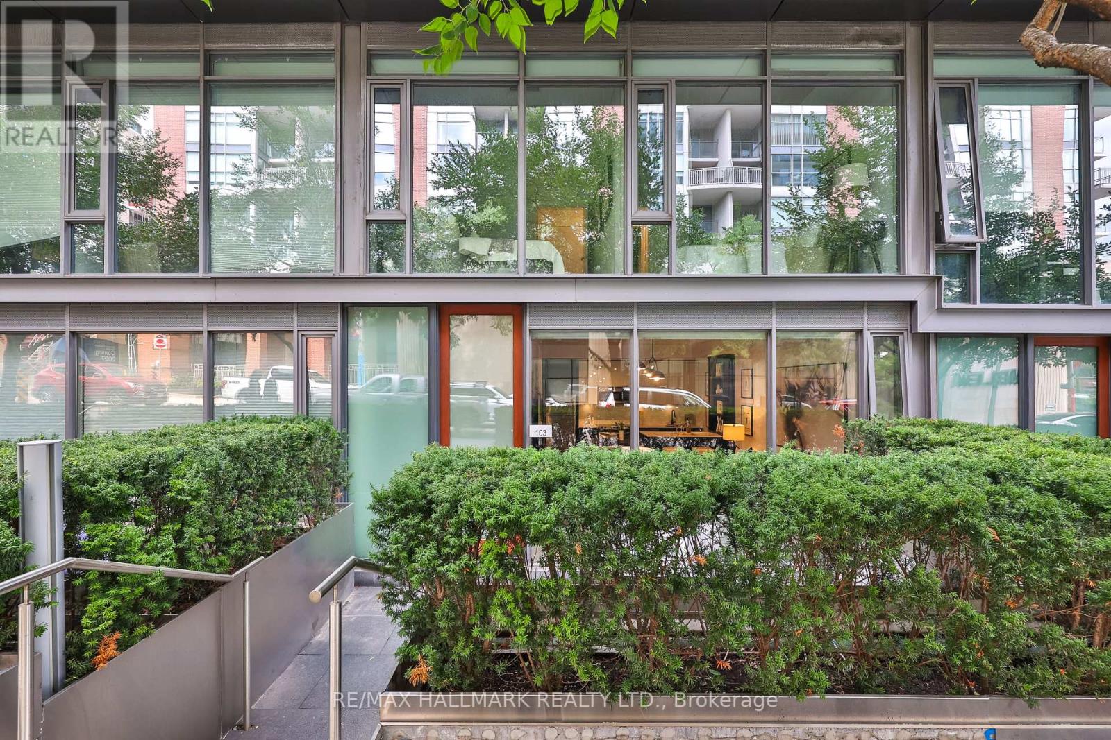 Th-103 - 1815 Yonge Street, Toronto, Ontario  M4T 2A4 - Photo 6 - C13796192