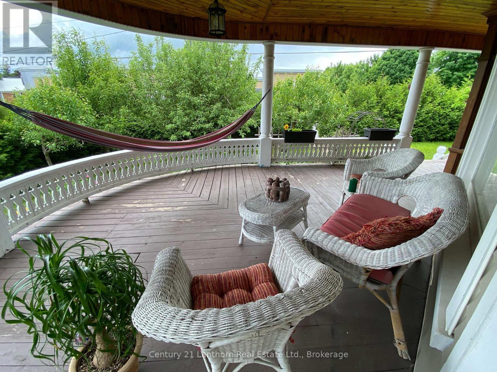 37a Picton Main Street, Prince Edward County, Ontario  K0K 2T0 - Photo 12 - X13793034