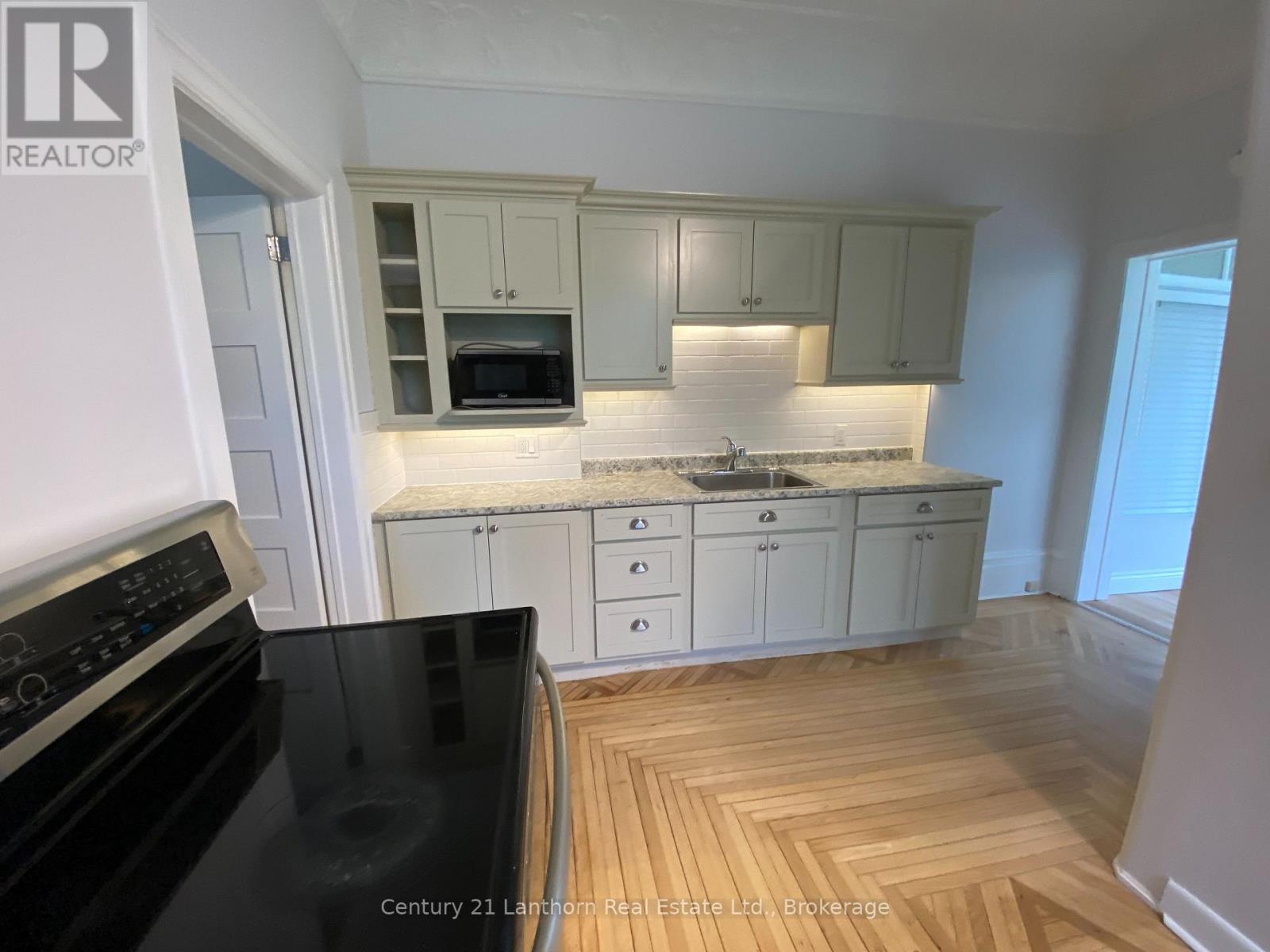 37a Picton Main Street, Prince Edward County, Ontario  K0K 2T0 - Photo 3 - X13793034