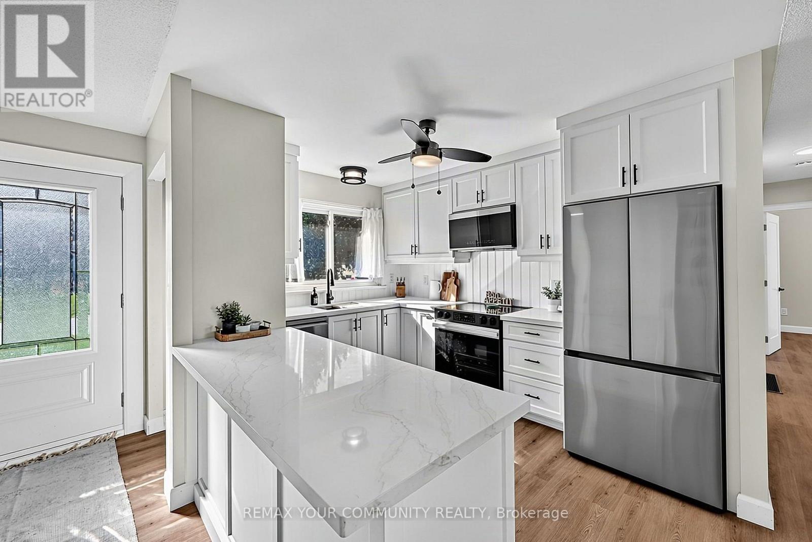 239 Sunset Crescent, Innisfil, Ontario  L9S 1J2 - Photo 10 - N13796078