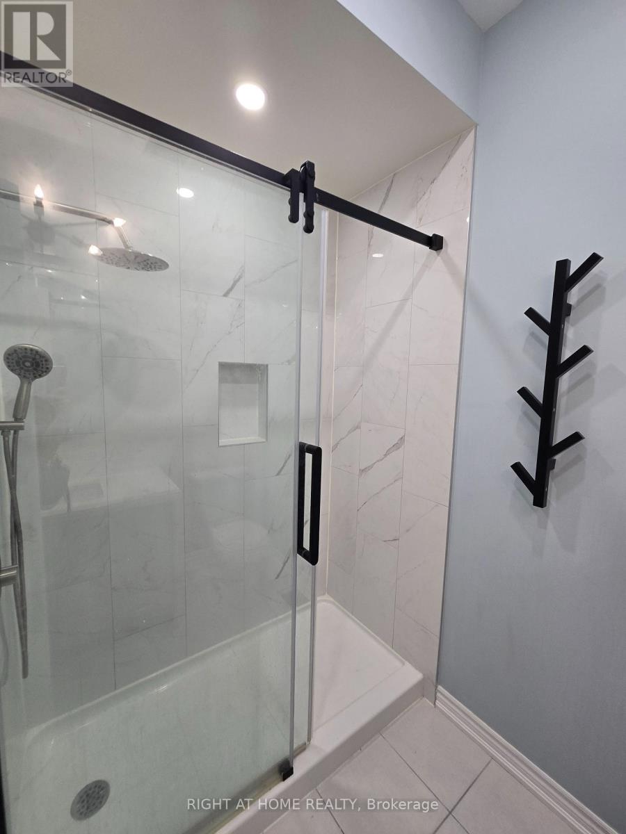 14 Concetta Conte Avenue, Markham, Ontario  L6C 0Z5 - Photo 21 - N13796164