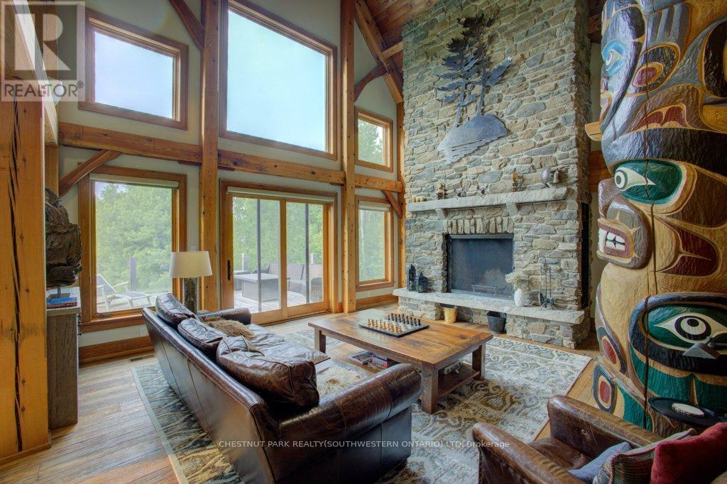 8429 Poplar Side Road, Clearview, Ontario  L9Y 3Y9 - Photo 8 - S13796118