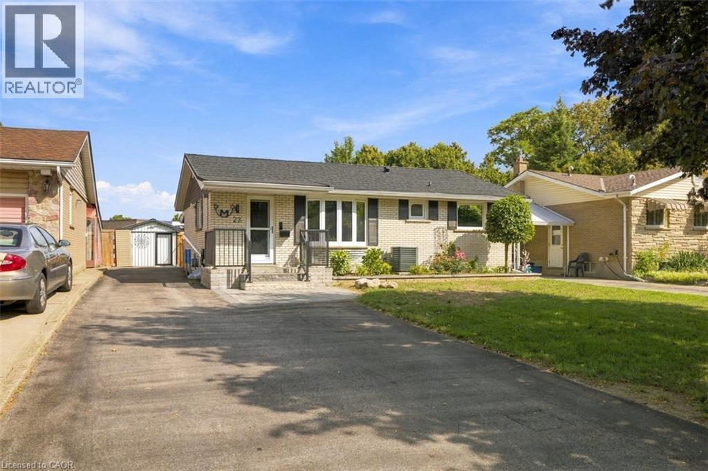 23 Allanton Boulevard, Brantford, Ontario  N3R 3B8 - Photo 2 - 40864135