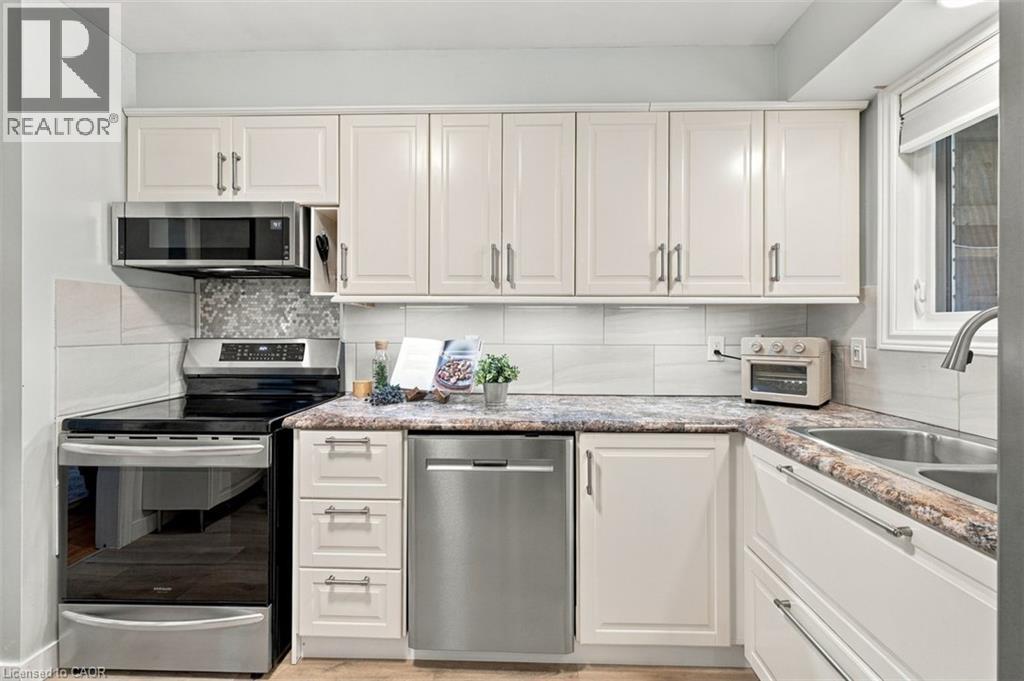 23 Allanton Boulevard, Brantford, Ontario  N3R 3B8 - Photo 9 - 40864135