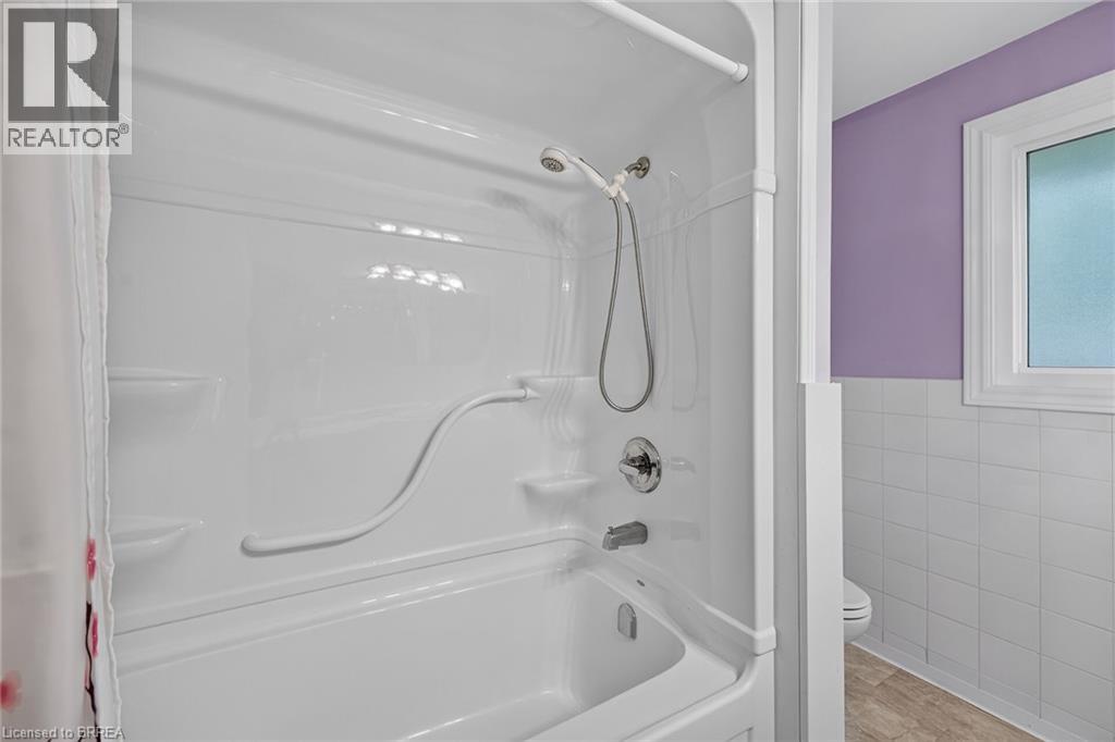 15 Canary Drive, Brantford, Ontario  N3R 6G2 - Photo 33 - 40856126