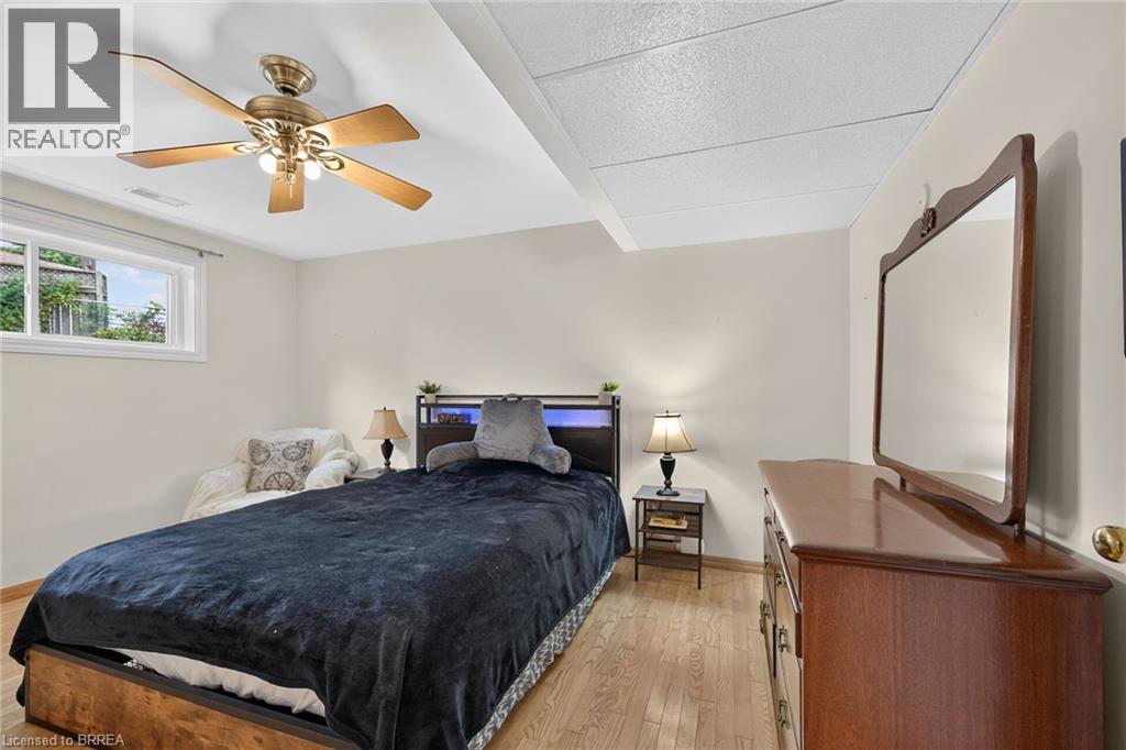 15 Canary Drive, Brantford, Ontario  N3R 6G2 - Photo 35 - 40856126