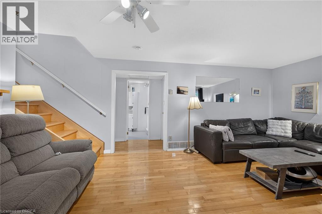 15 Canary Drive, Brantford, Ontario  N3R 6G2 - Photo 39 - 40856126