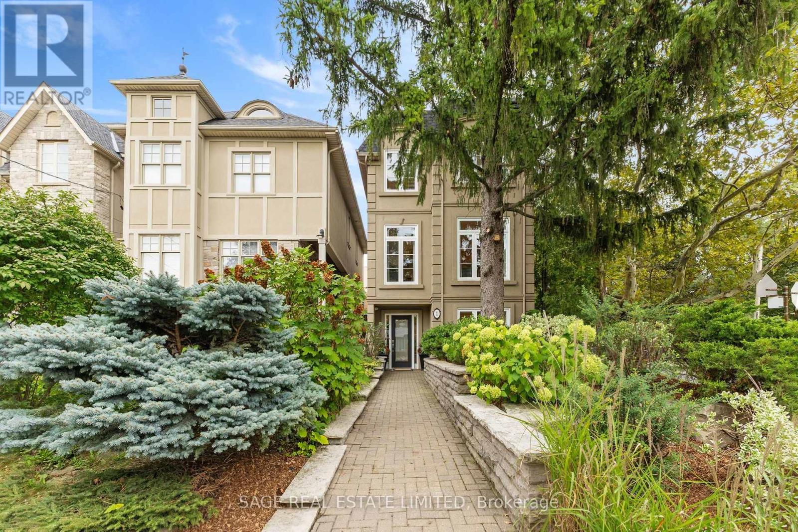 1 CALDOW ROAD, toronto (forest hill north), Ontario