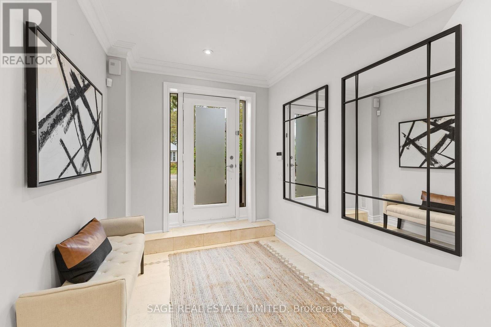 1 Caldow Road, Toronto (Forest Hill North), Ontario  M5N 2P4 - Photo 3 - C13792252