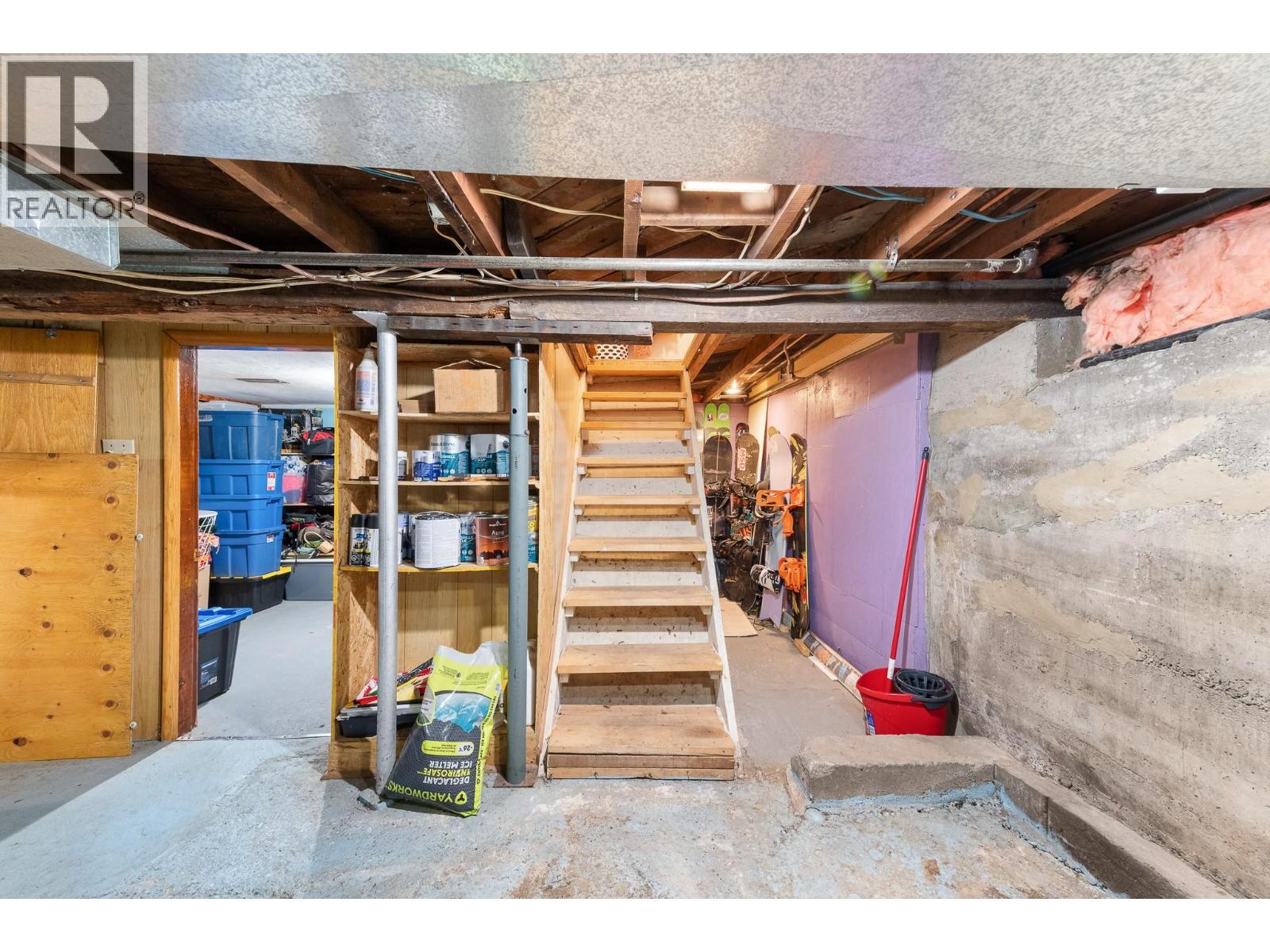 1052 6TH Avenue photo 26