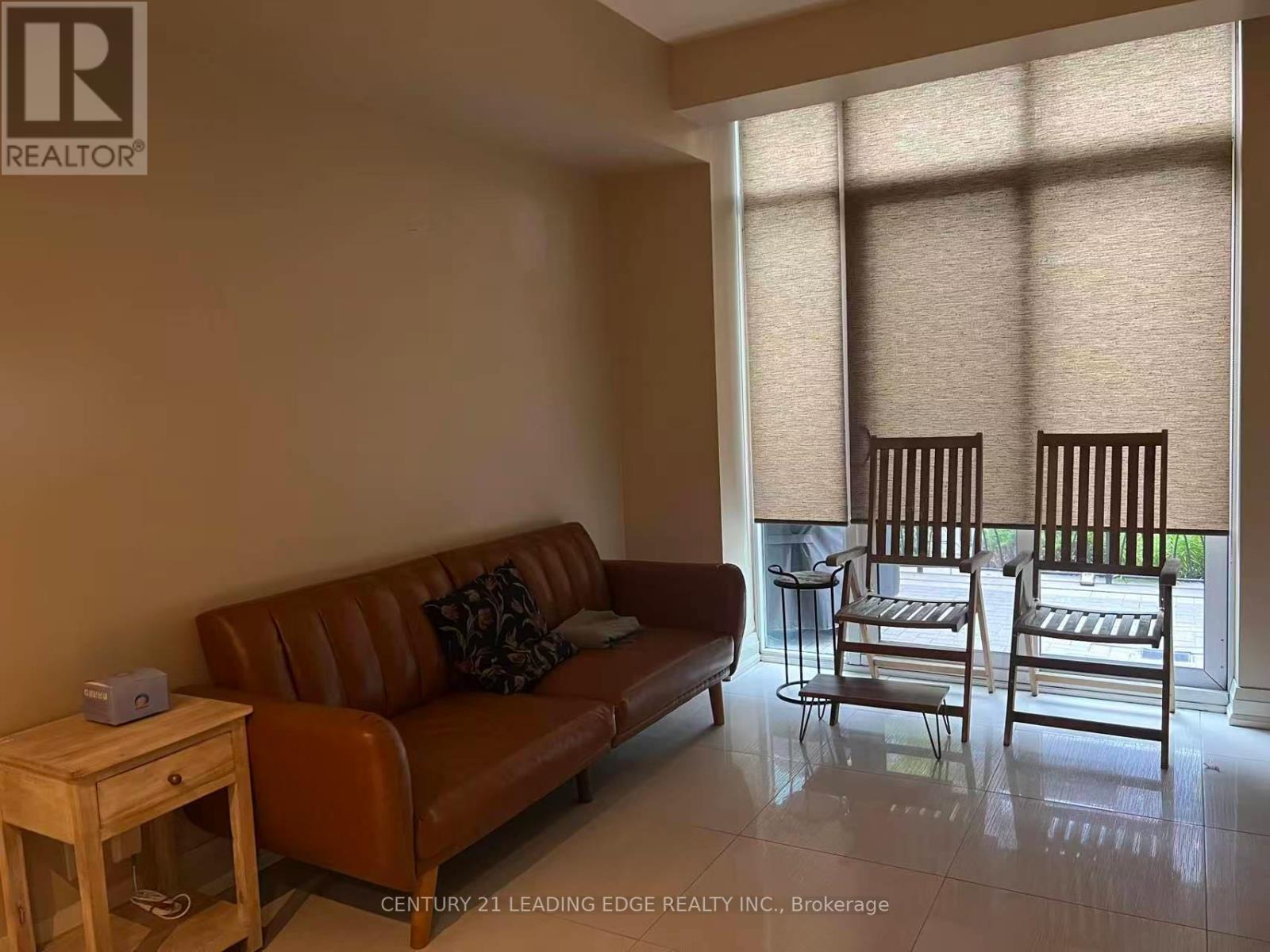 Th4 - 15 Valhalla Inn Road, Toronto, Ontario  M9B 0B3 - Photo 12 - W13703654