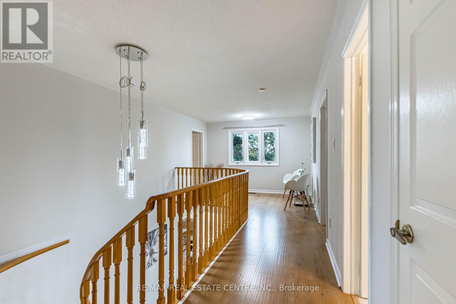 829 Stargazer Drive, Mississauga, Ontario  L5V 1C5 - Photo 19 - W13792140
