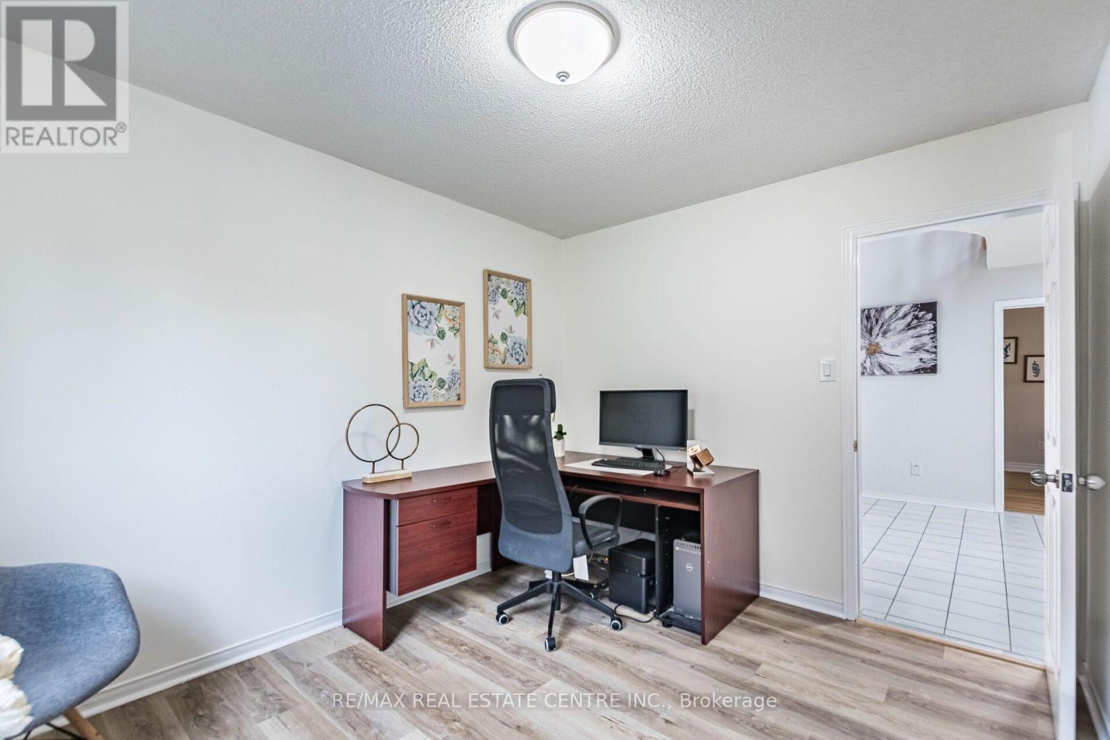 829 Stargazer Drive, Mississauga, Ontario  L5V 1C5 - Photo 11 - W13792140