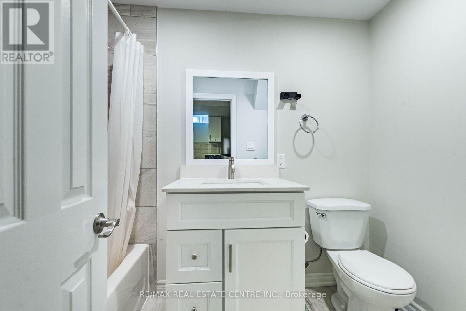 829 Stargazer Drive, Mississauga, Ontario  L5V 1C5 - Photo 39 - W13792140