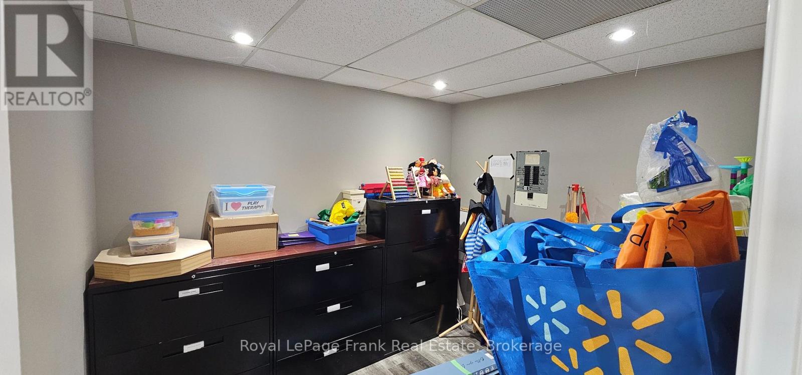 209b - 200 Bond Street W, Oshawa, Ontario  L1J 2L7 - Photo 5 - E13689290