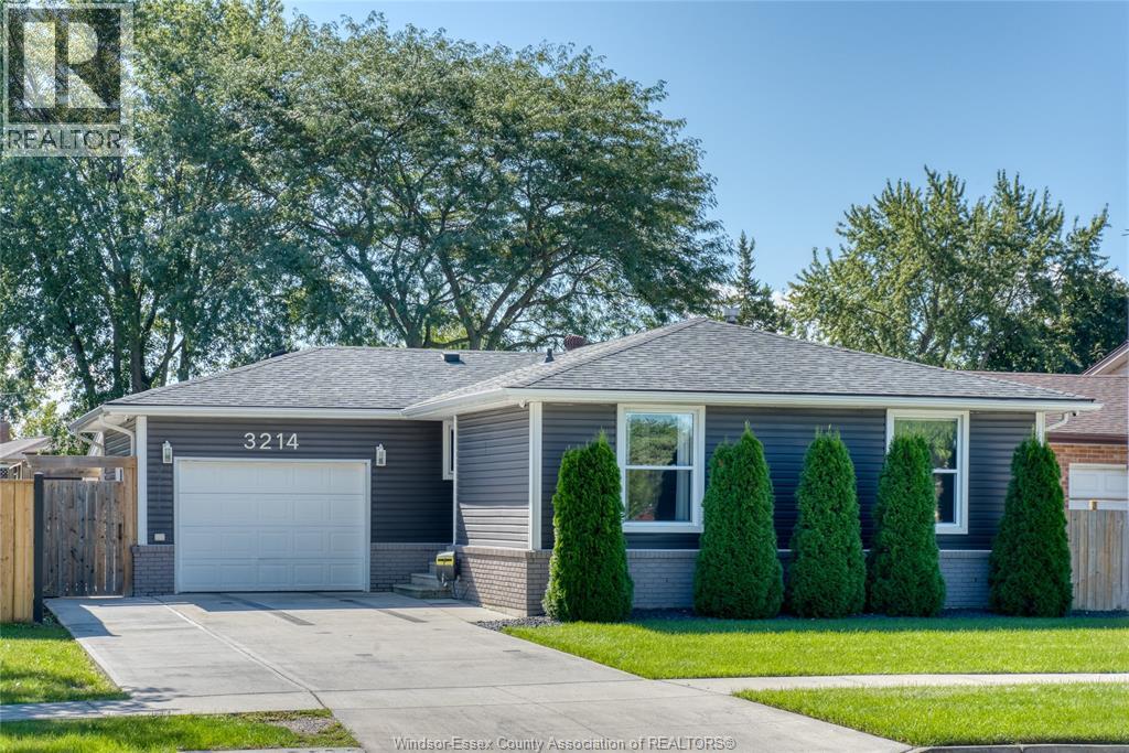 3214 FOREST GLADE DRIVE, Windsor, Ontario