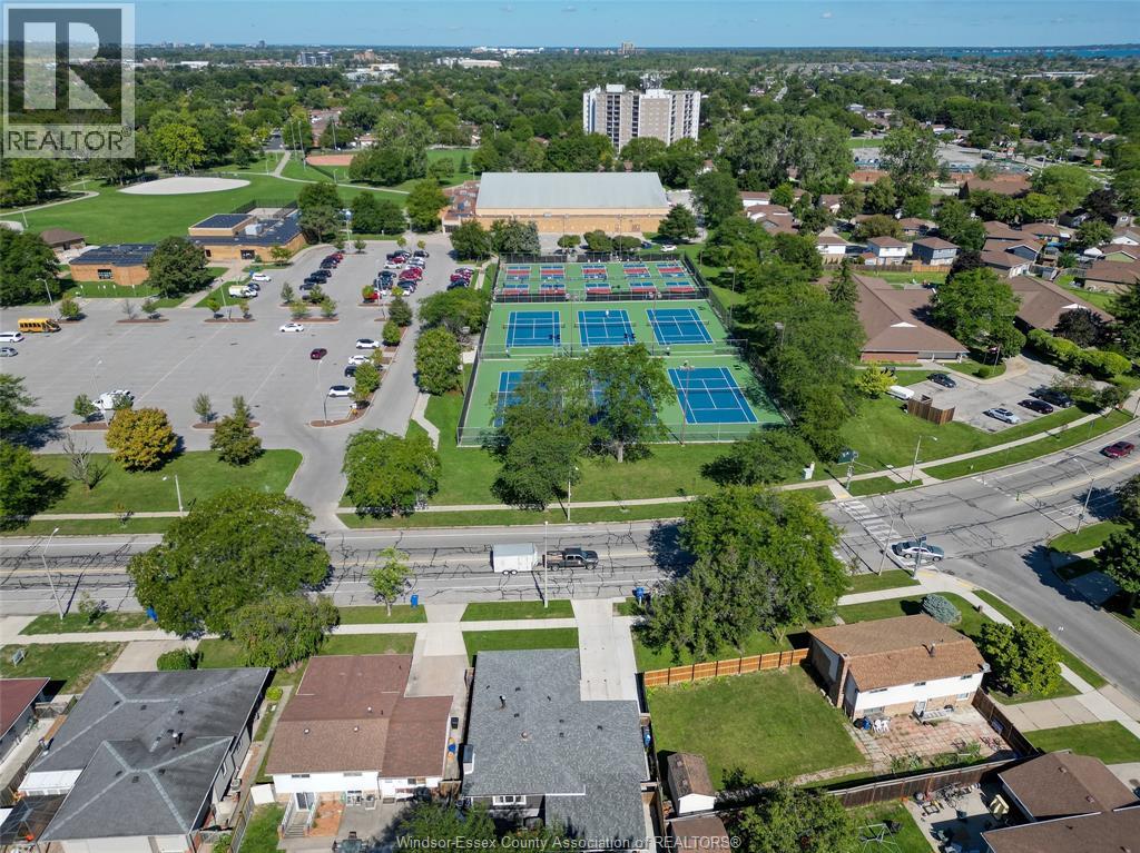 3214 Forest Glade Drive, Windsor, Ontario  N8R 1X3 - Photo 41 - 26022890