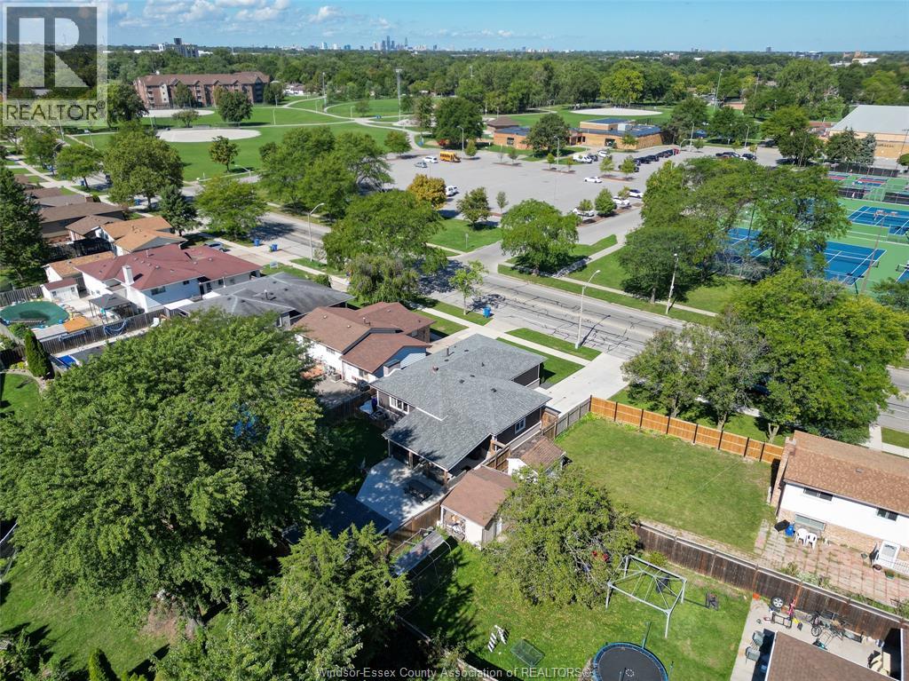 3214 Forest Glade Drive, Windsor, Ontario  N8R 1X3 - Photo 39 - 26022890