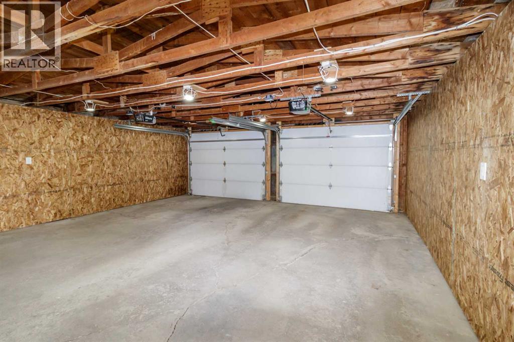 3210 43 Avenue photo 44