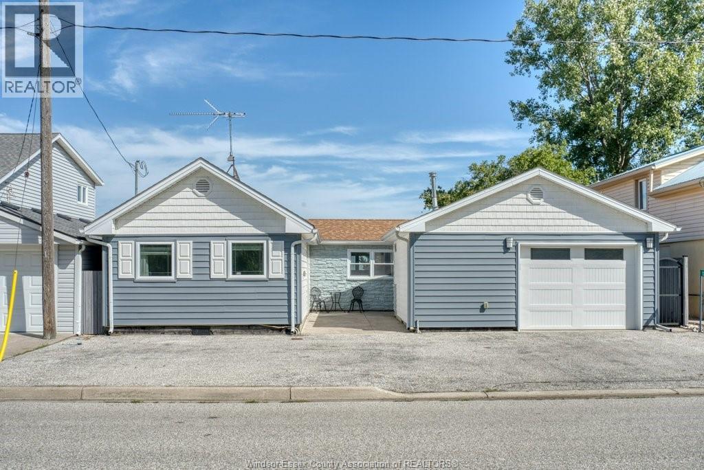 MLS# 26022894: 1288 SHORELINE AVENUE, Lakeshore, Canada