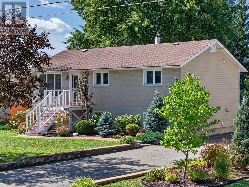 3032 Hillsdale Court, Val Caron, Ontario  P3N 1A7 - Photo 3 - 2130372