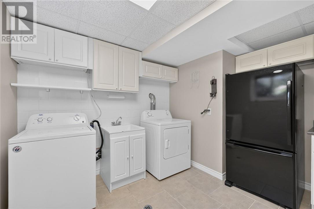 3032 Hillsdale Court, Val Caron, Ontario  P3N 1A7 - Photo 46 - 2130372