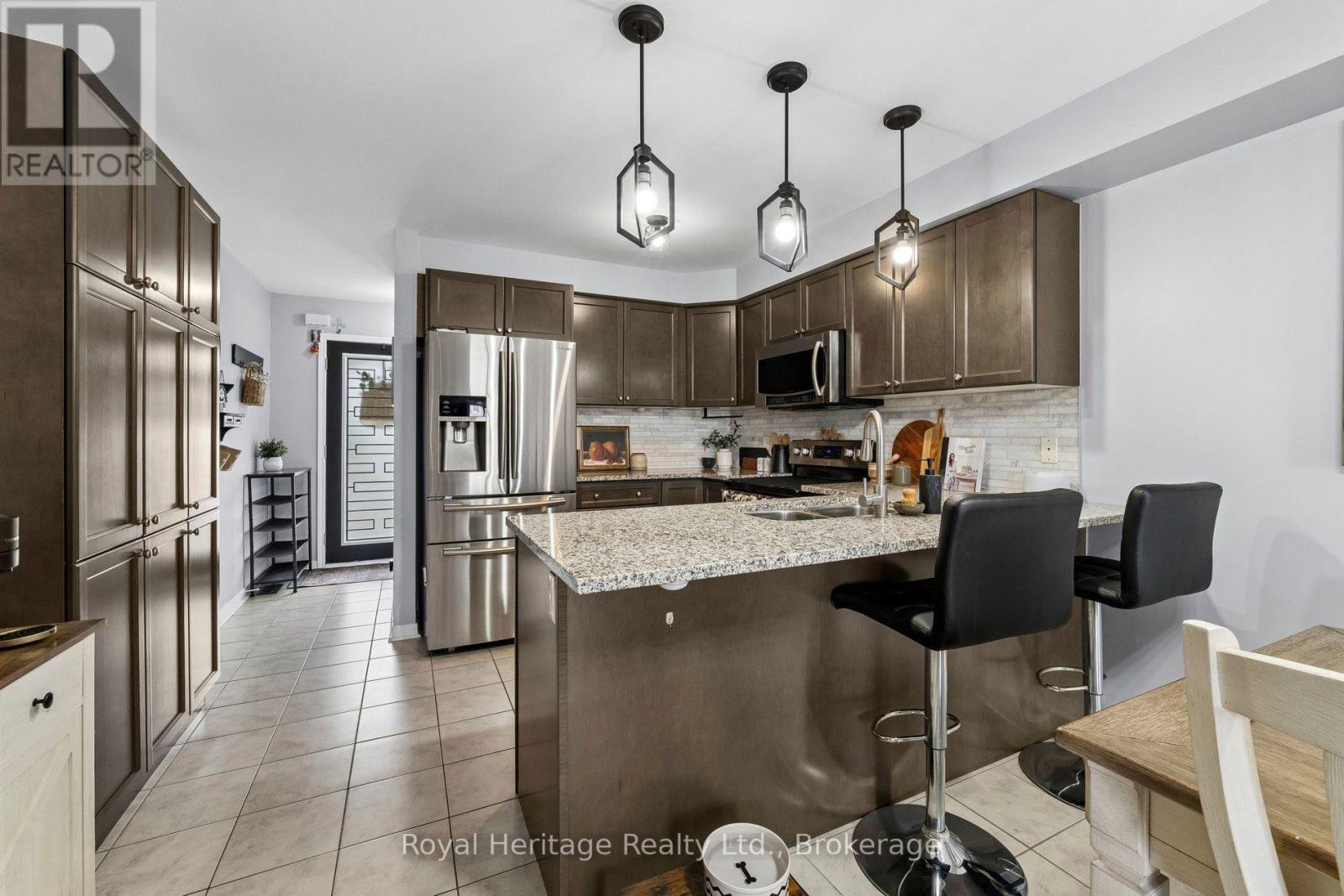 80 Richard Davies Crescent, Clarington, Ontario  L1C 0N8 - Photo 15 - E13796286
