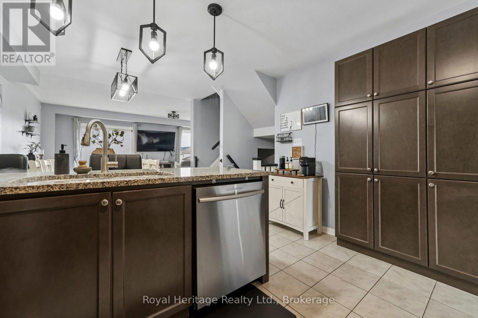 80 Richard Davies Crescent, Clarington, Ontario  L1C 0N8 - Photo 16 - E13796286