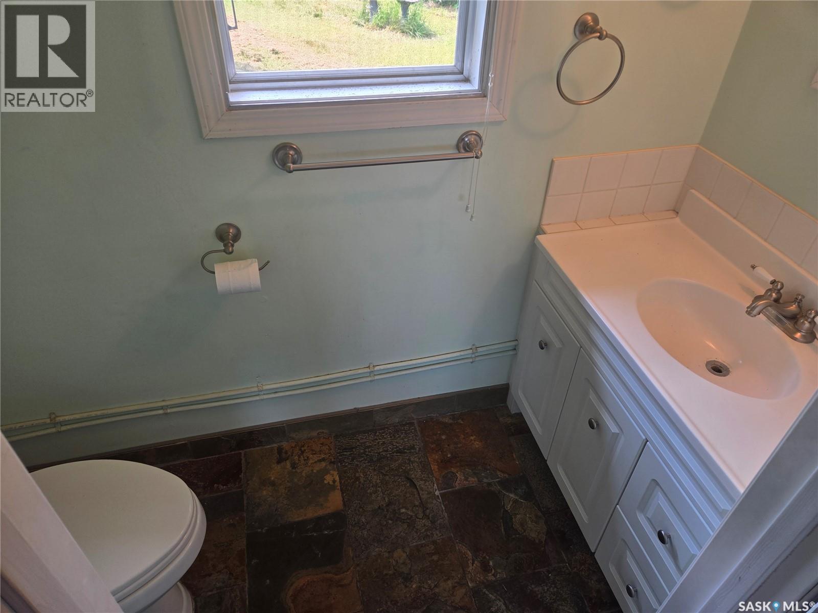 Robert’s Farm, Cana Rm No. 214, Saskatchewan  S3N 2W7 - Photo 39 - SK048729