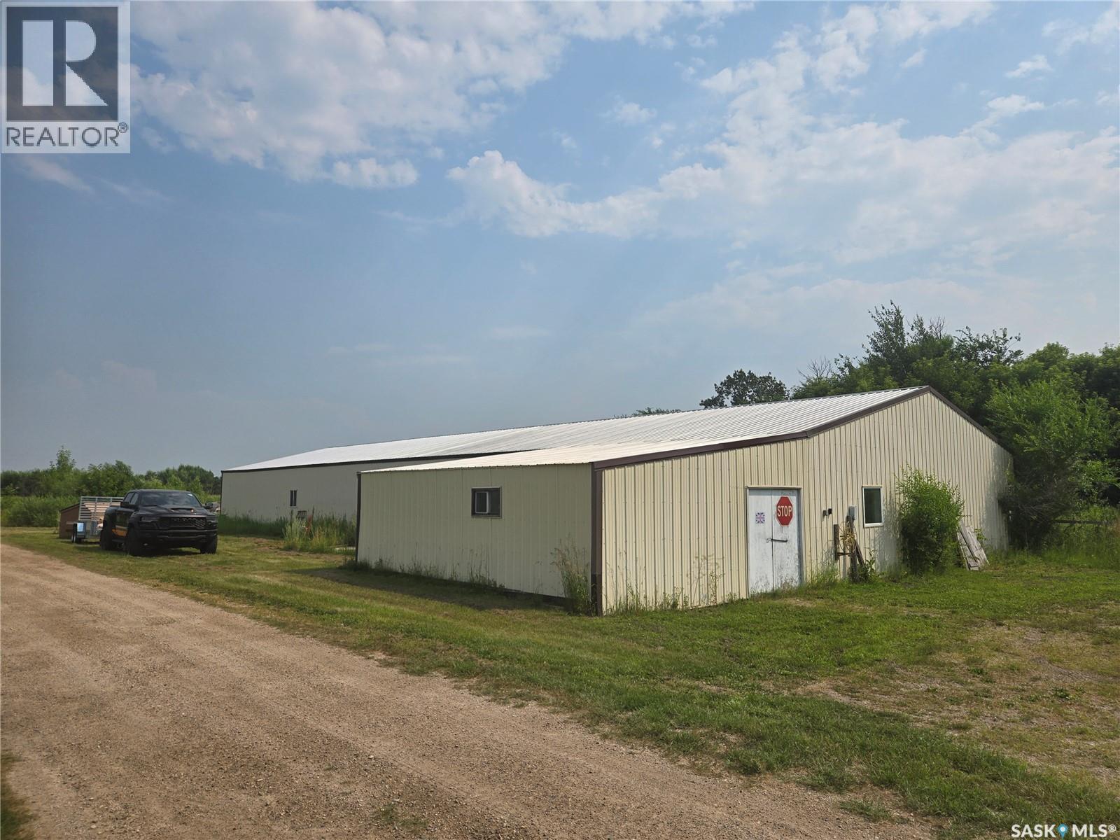 Robert’s Farm, Cana Rm No. 214, Saskatchewan  S3N 2W7 - Photo 44 - SK048729