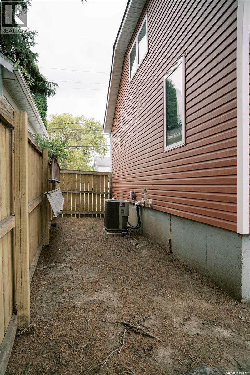 409 5th Avenue, Rosthern, Saskatchewan  S0K 3R0 - Photo 46 - SK048649