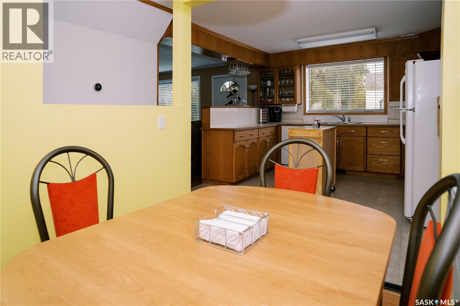 409 5th Avenue, Rosthern, Saskatchewan  S0K 3R0 - Photo 7 - SK048649